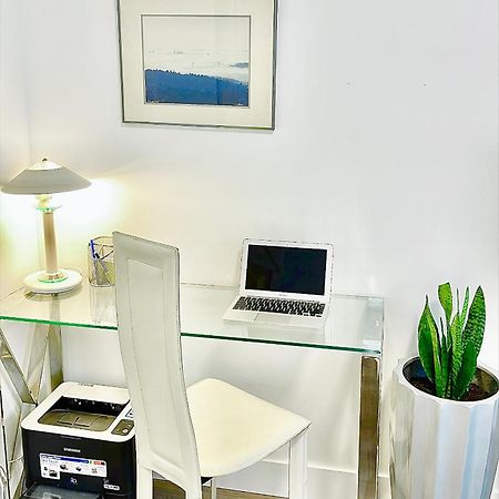 Entire New Cozy And Modern 2-Storey House Vancouver Buitenkant foto